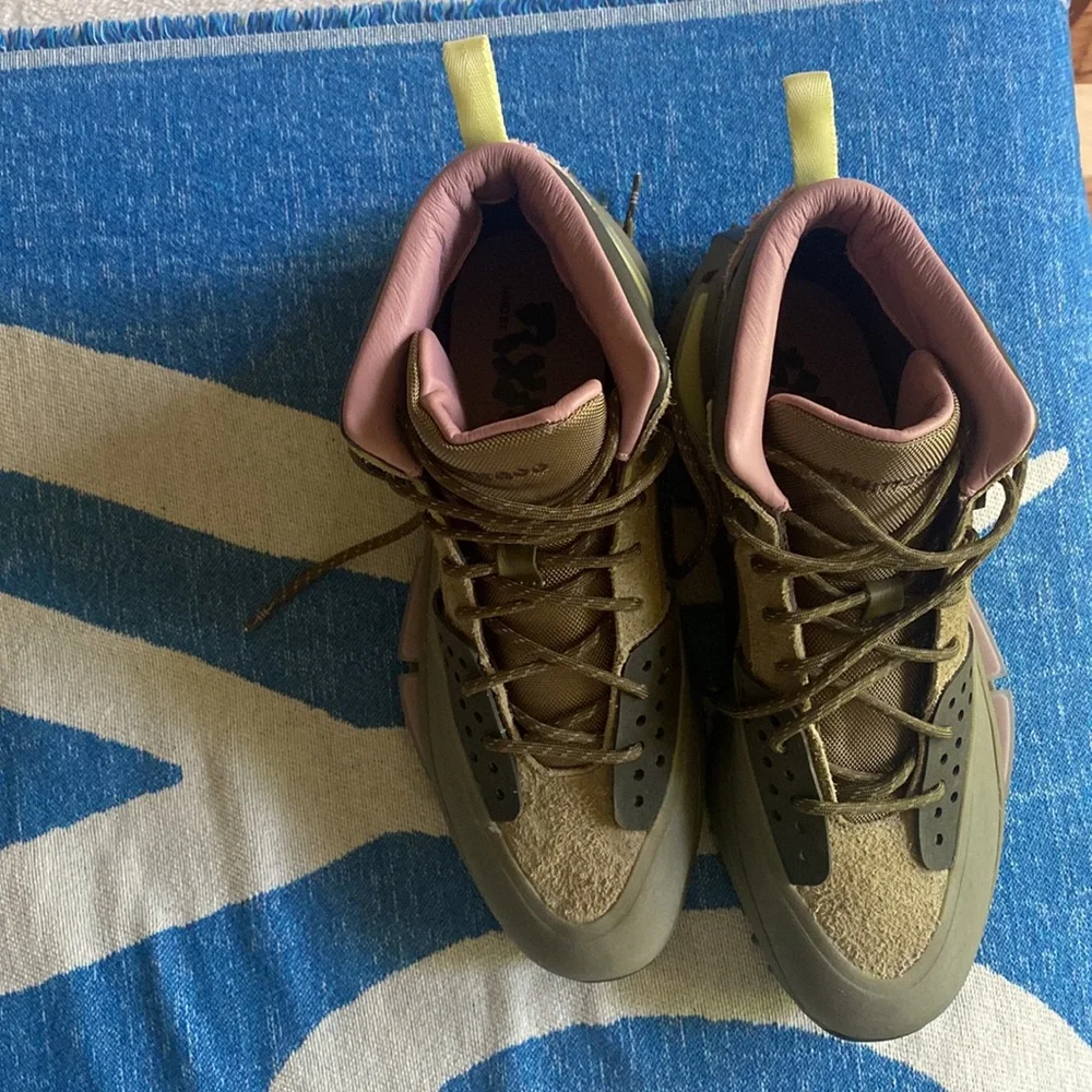 adidas Men's Olive Green and Pink High-Top Sneakers